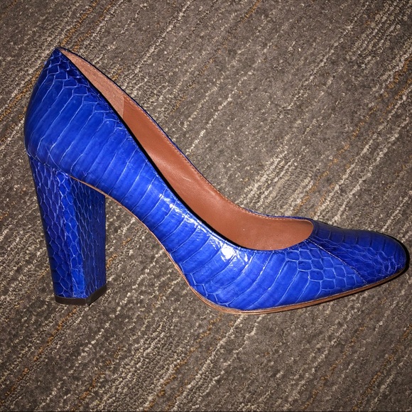 Lauren Ralph Lauren Shoes - Ralph Lauren Cobalt Blue Snake skin pumps 8.5